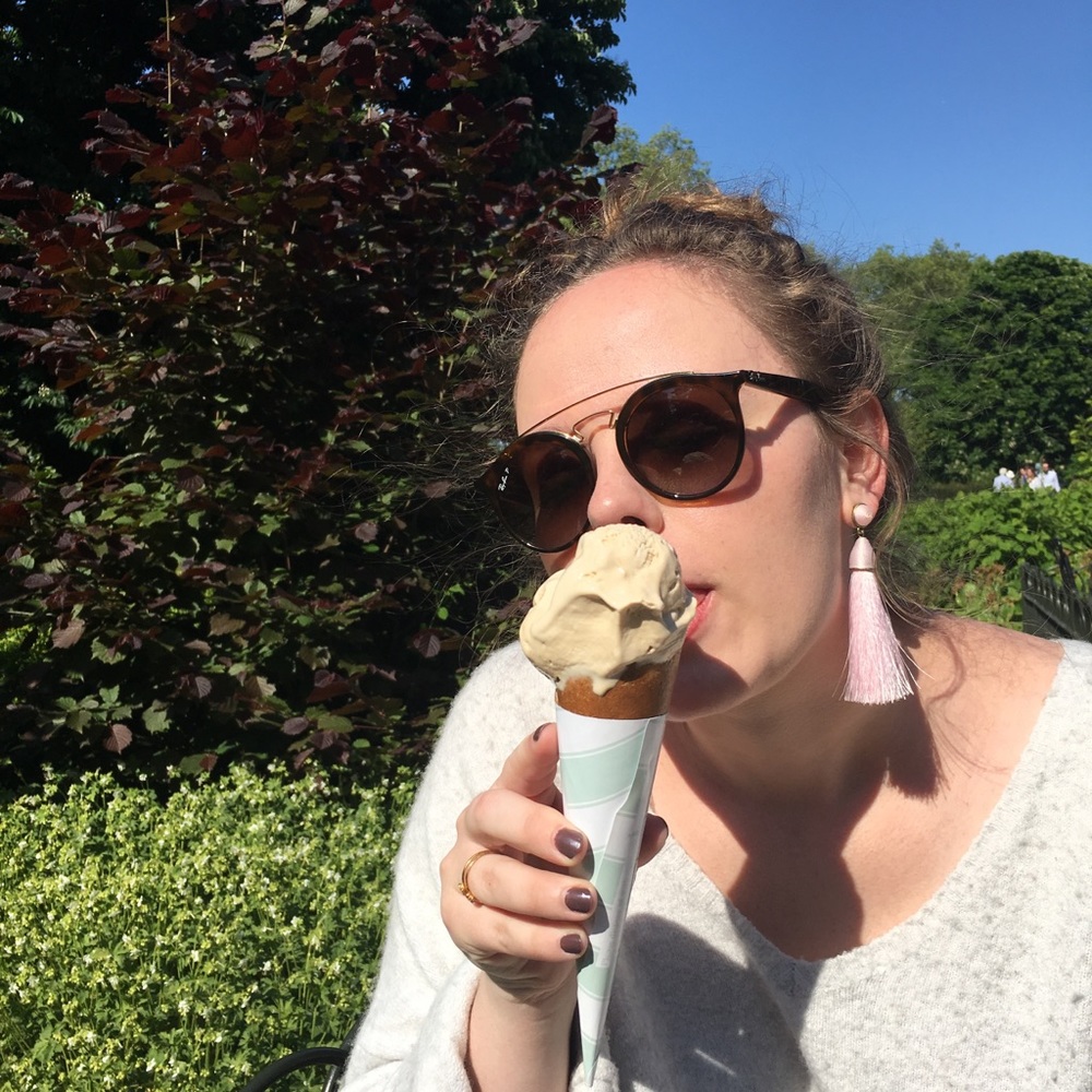 Meet your Posher, Emily